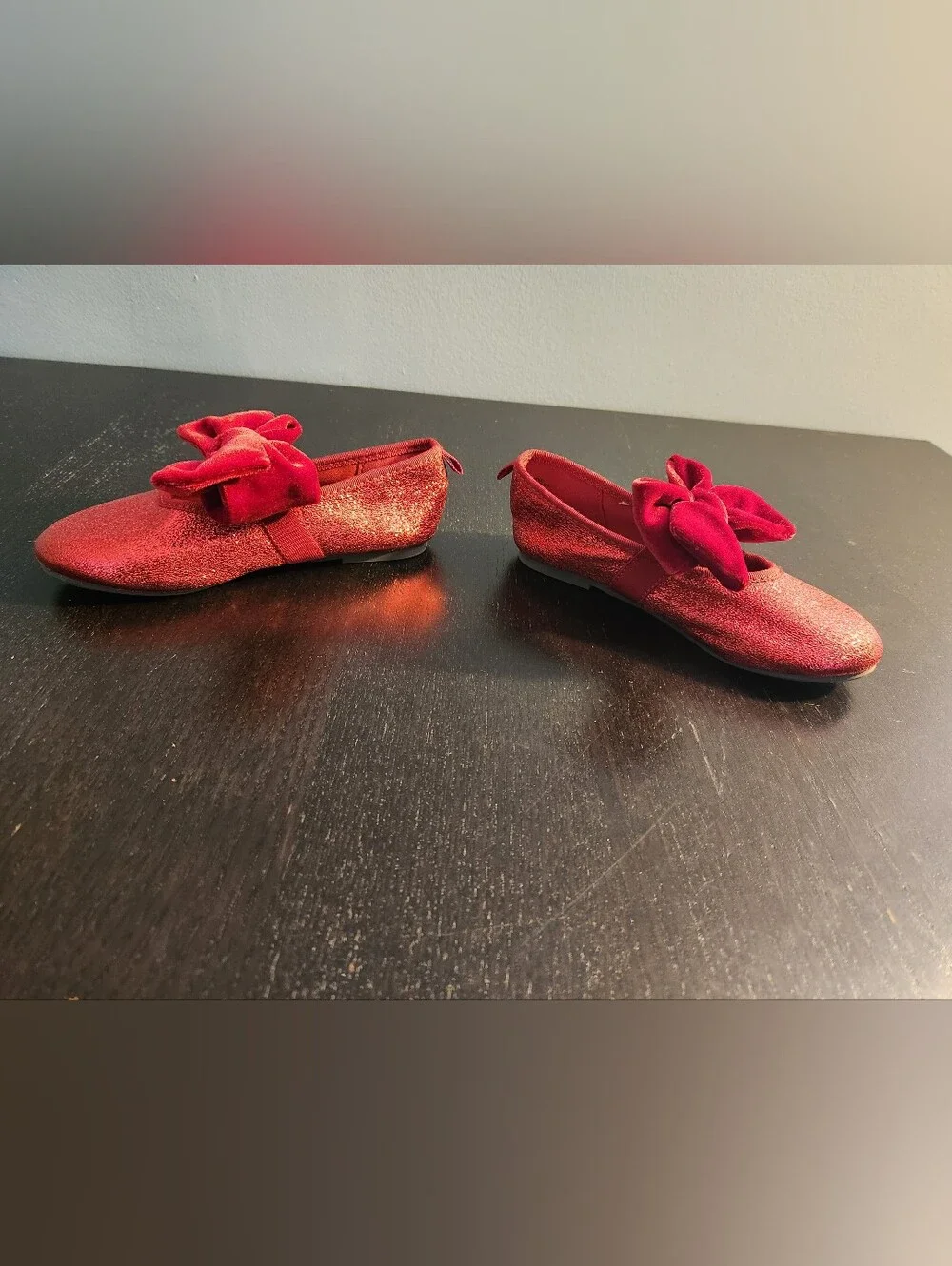 H&M shiny red